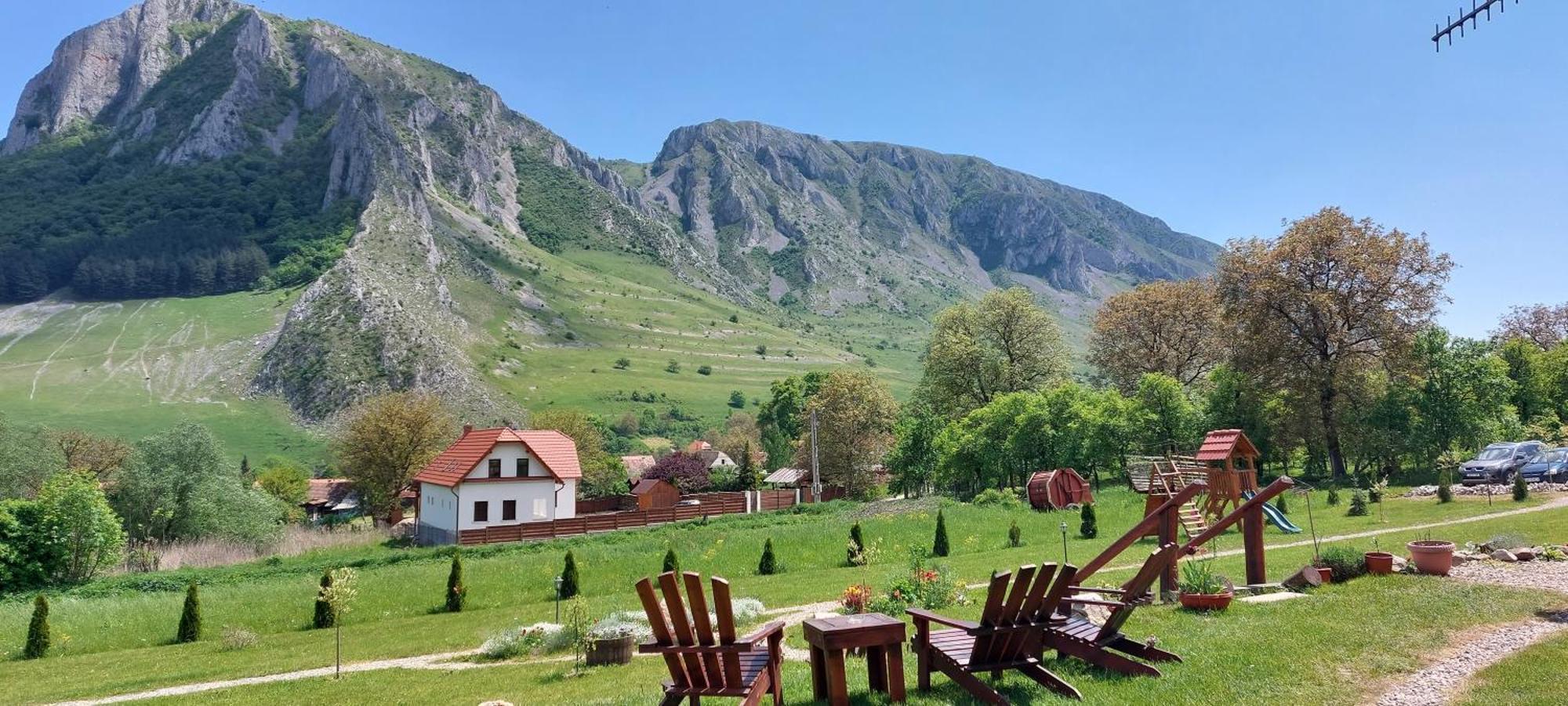 Pensiunea Kiralylany Vendeghaz Rimetea Exterior foto